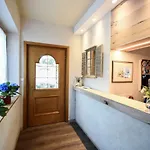 Bed & Breakfast Garni Emma
