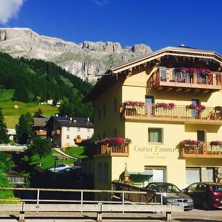 Garni Emma فندق مبيت وإفطار 3*