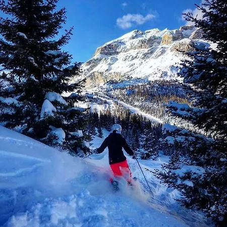 Garni Emma فندق مبيت وإفطار 3*