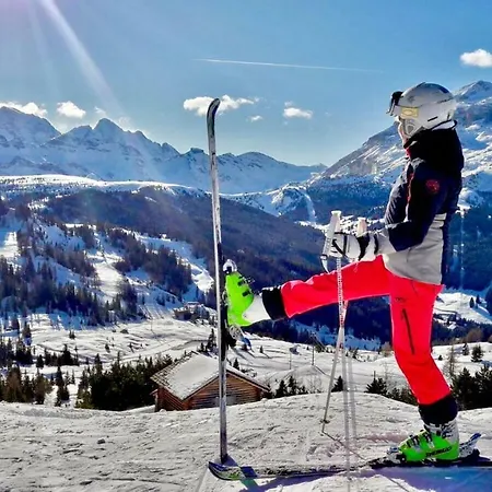 Garni Emma فندق مبيت وإفطار 3*