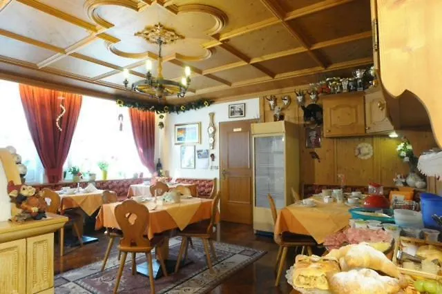 Garní Emma 3* Arabba